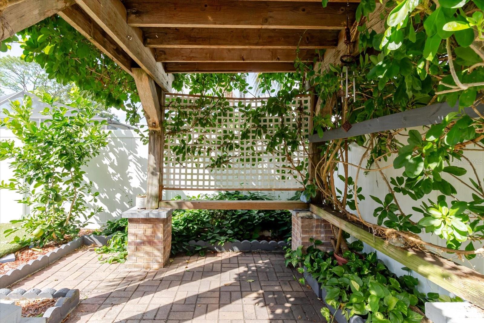 COUNTRY PLACE WEST UNIT II - Residential