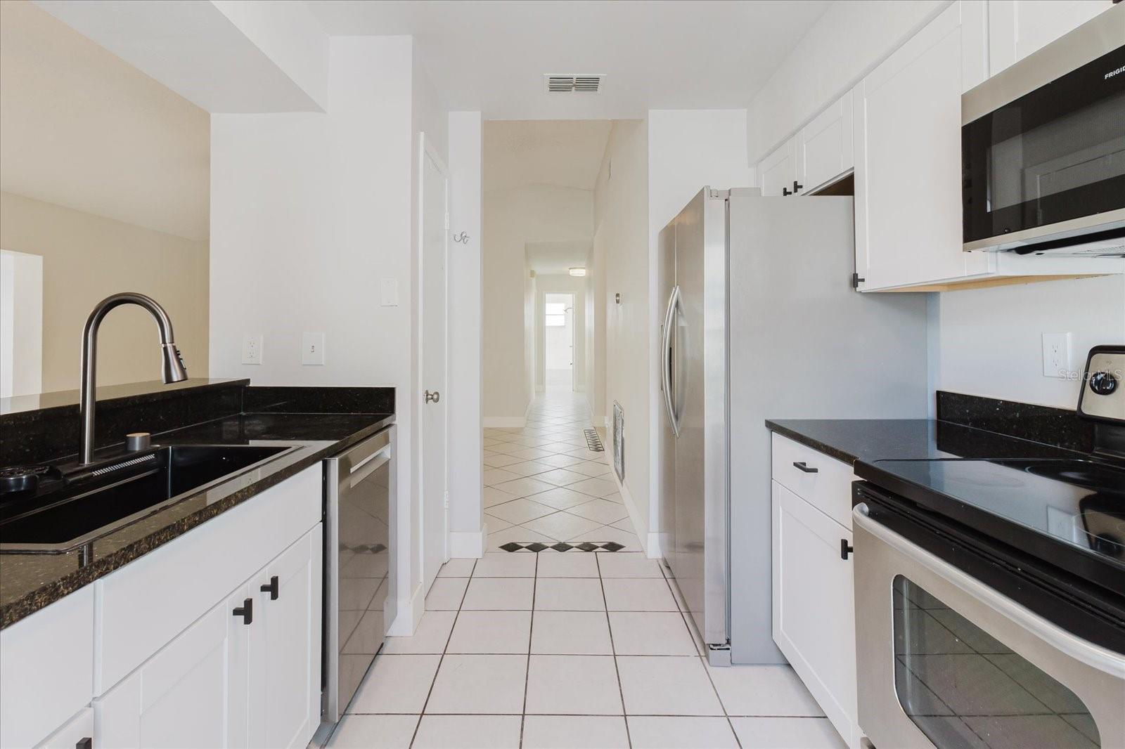 COUNTRY PLACE WEST UNIT II - Residential
