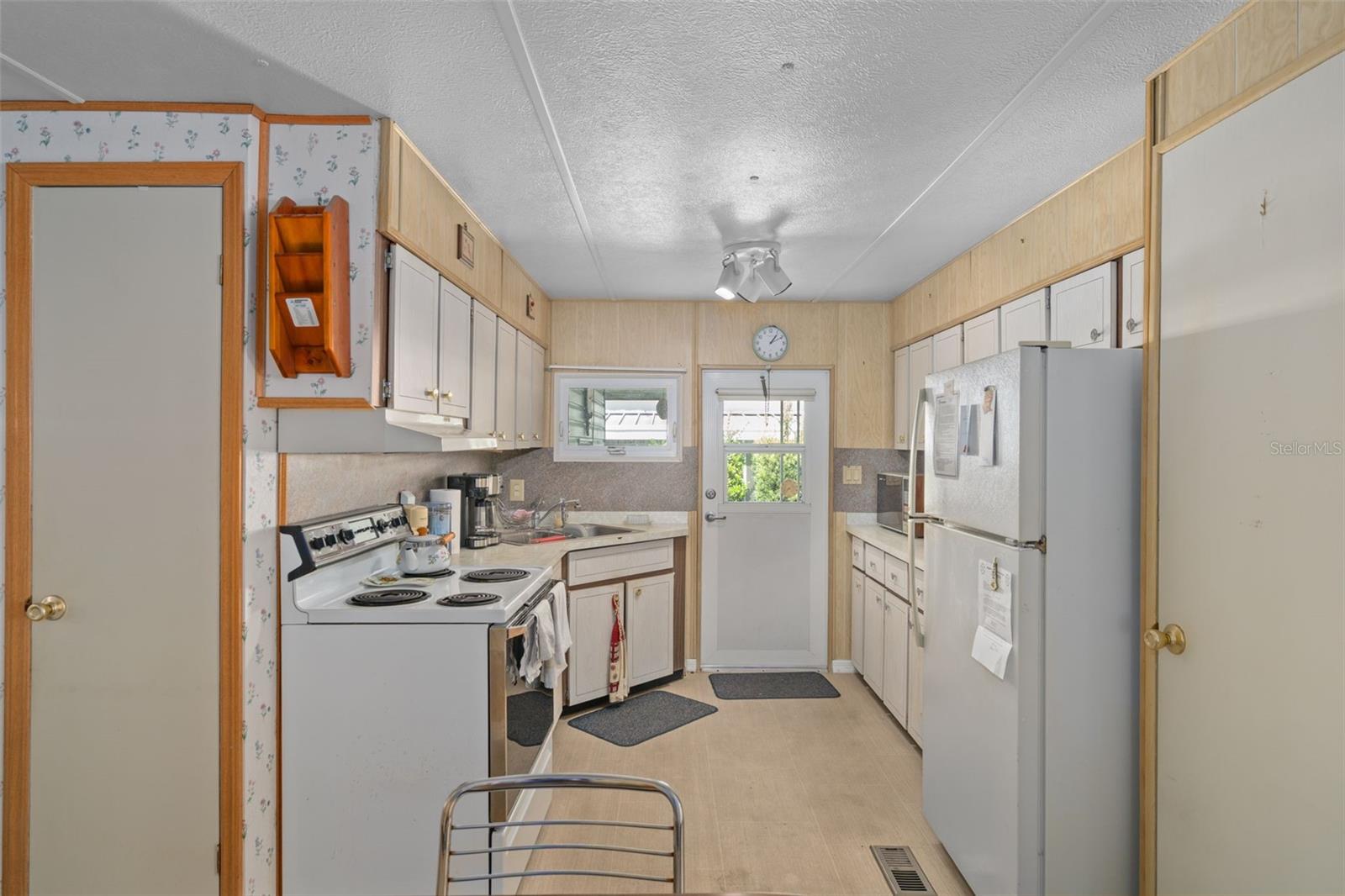 HIGH POINT MH SUB - Residential