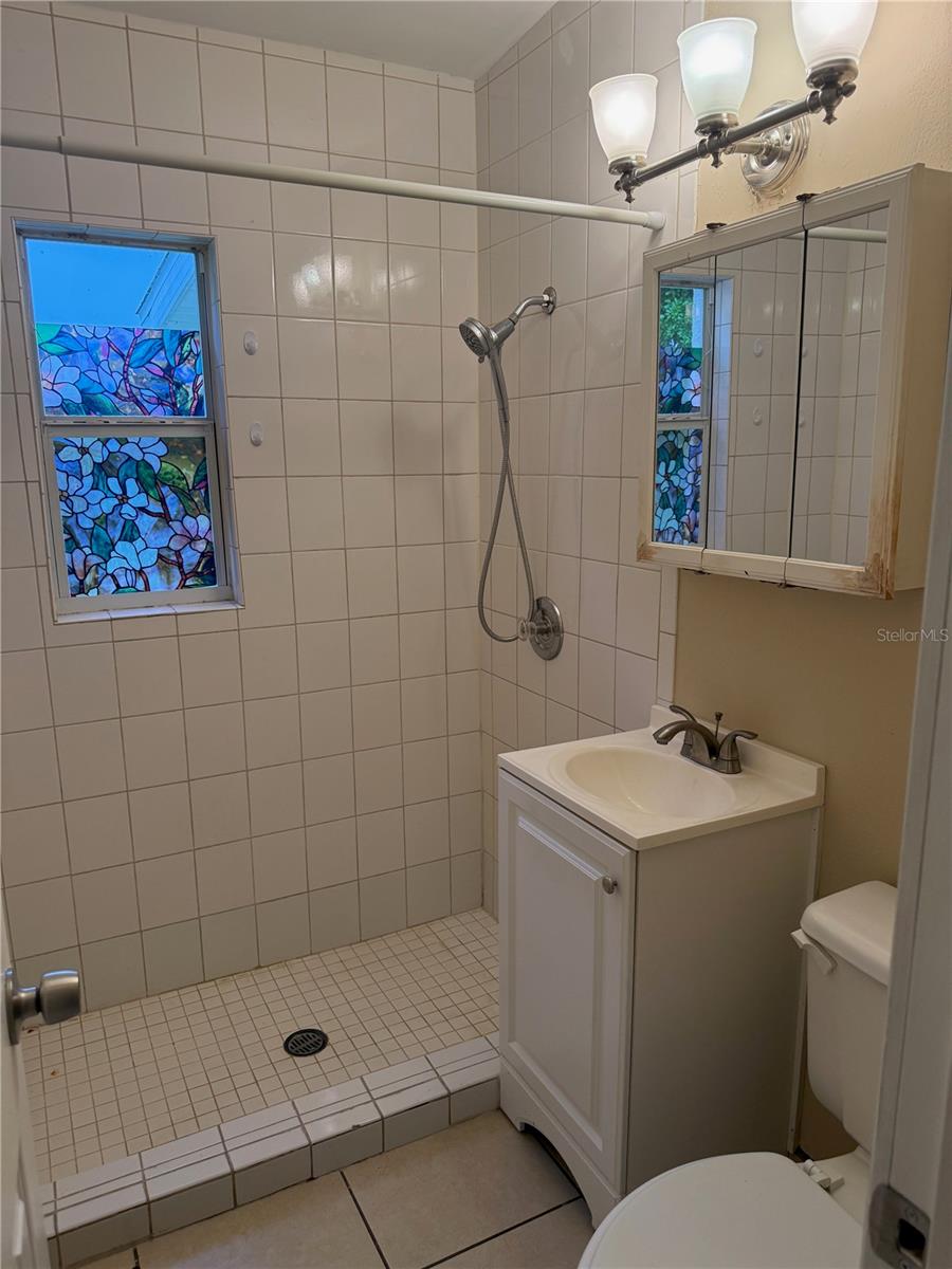 PORT CHARLOTTE SEC 033 - Residential Lease