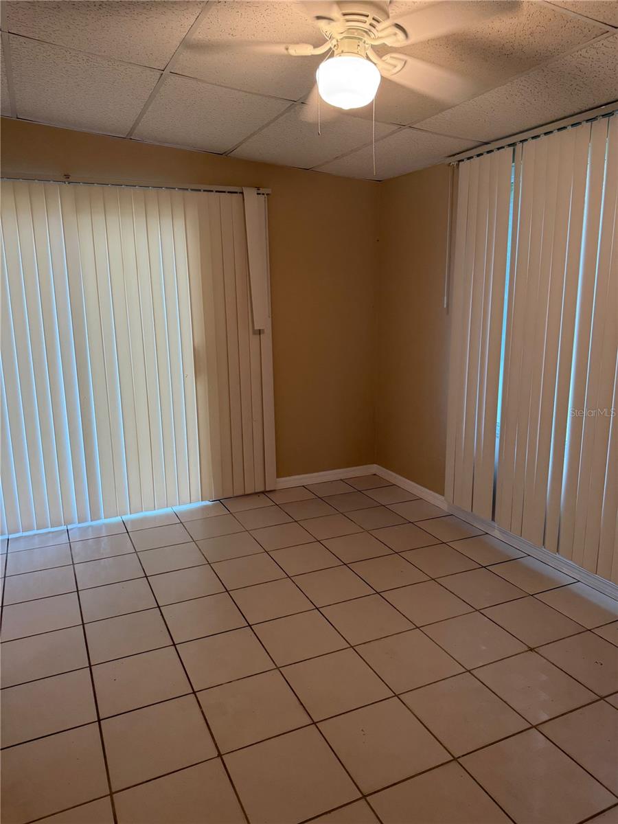 PORT CHARLOTTE SEC 033 - Residential Lease