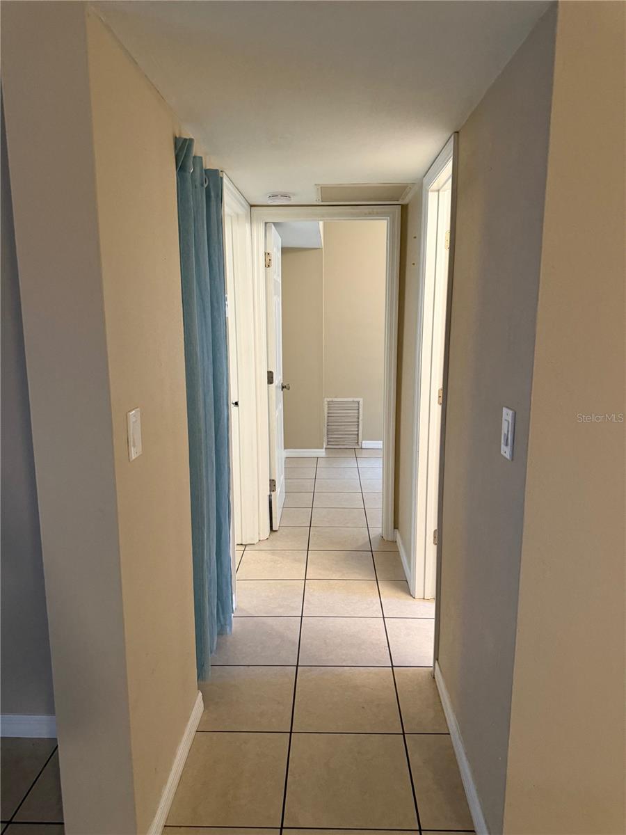 PORT CHARLOTTE SEC 033 - Residential Lease