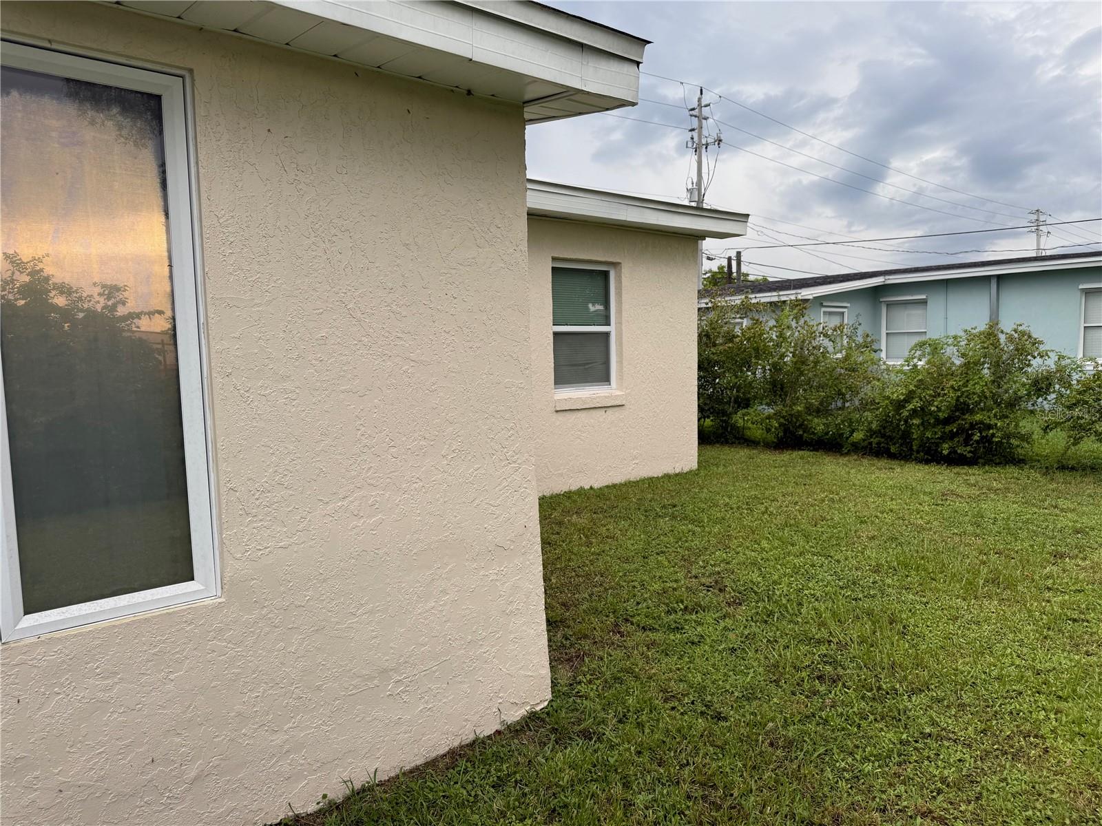 PORT CHARLOTTE SEC 033 - Residential Lease