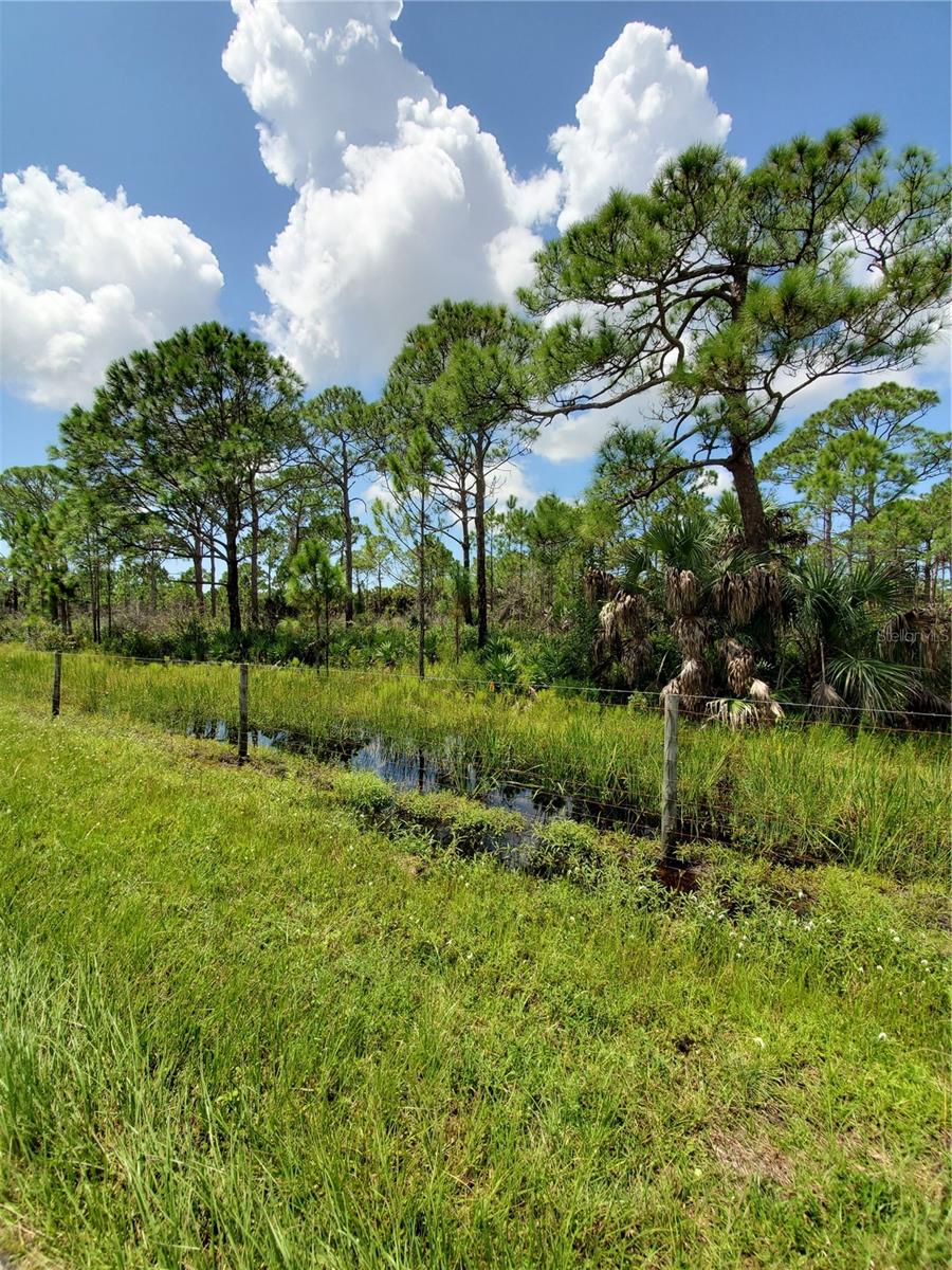 PORT CHARLOTTE SEC 056 - Land