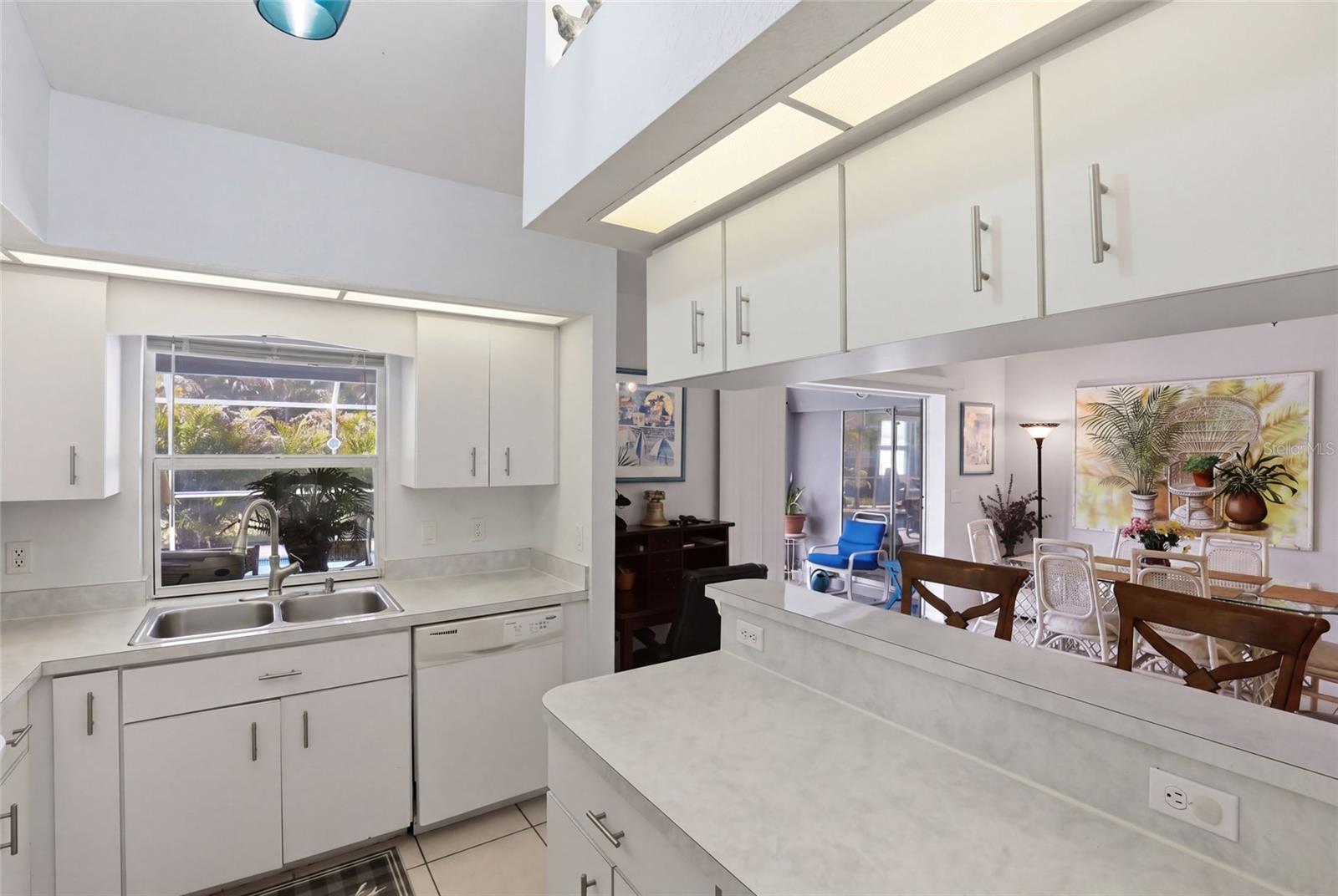 PORT CHARLOTTE SUB 09 - Residential Lease