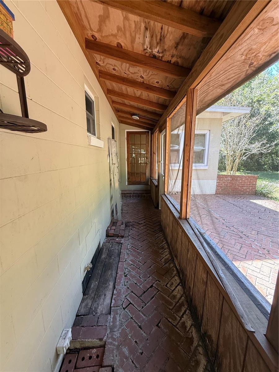 LAND O LAKES ACRES - Residential Lease