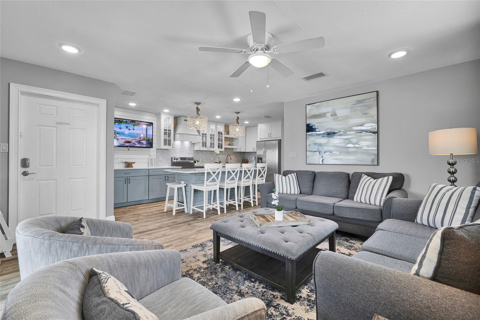 812 GULF BLVD 3