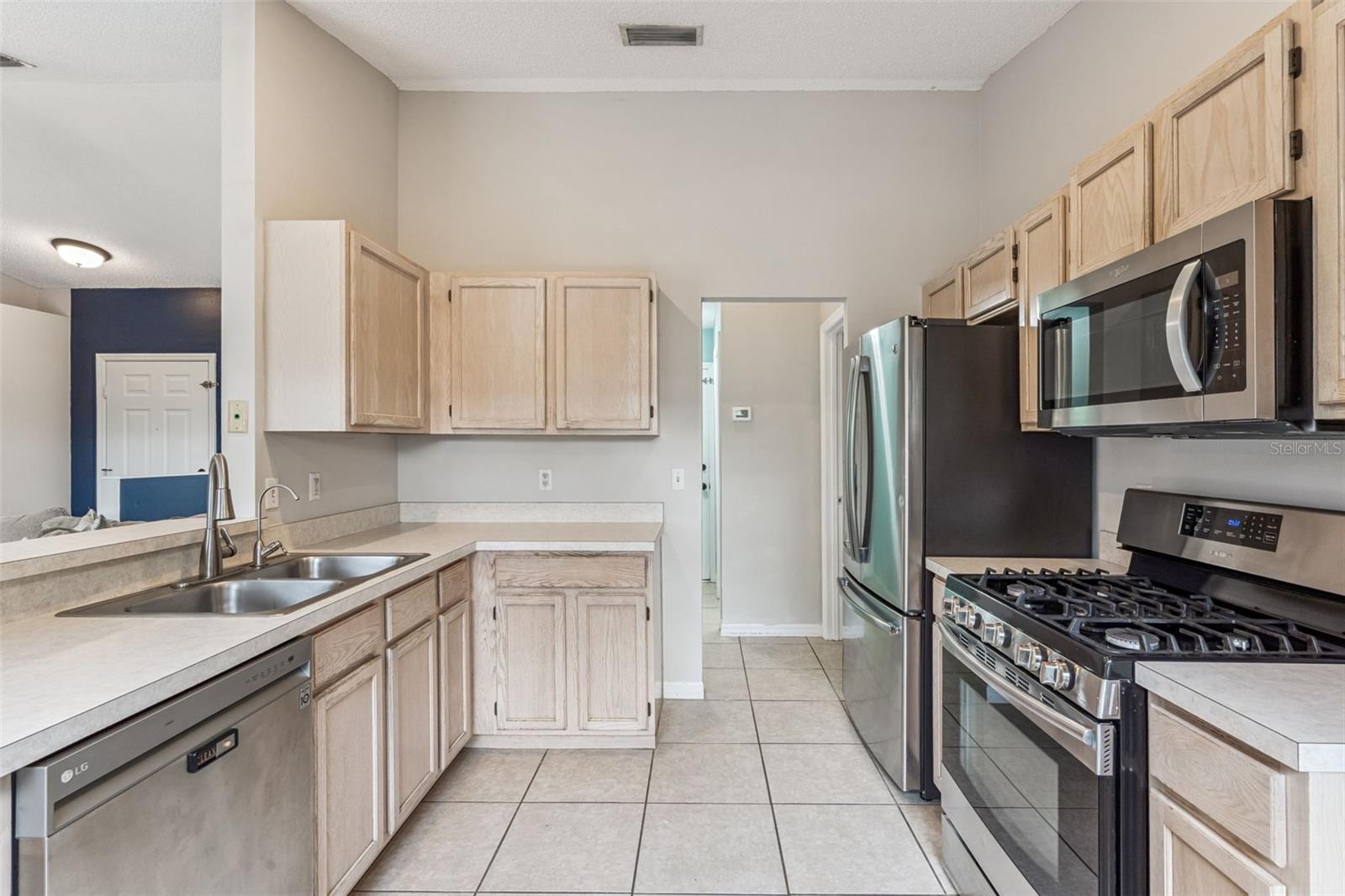 GREATER HILLS PH 03 TR A & B - Residential