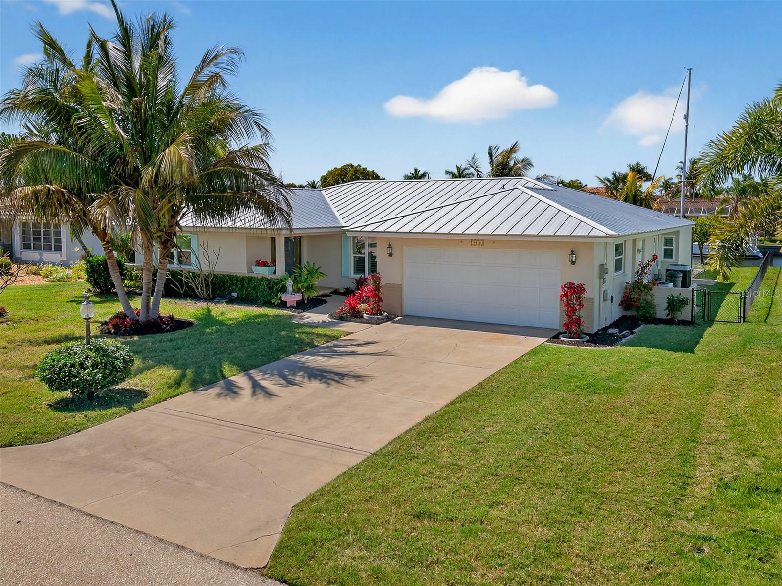 PUNTA GORDA ISLES SEC 04 - Residential