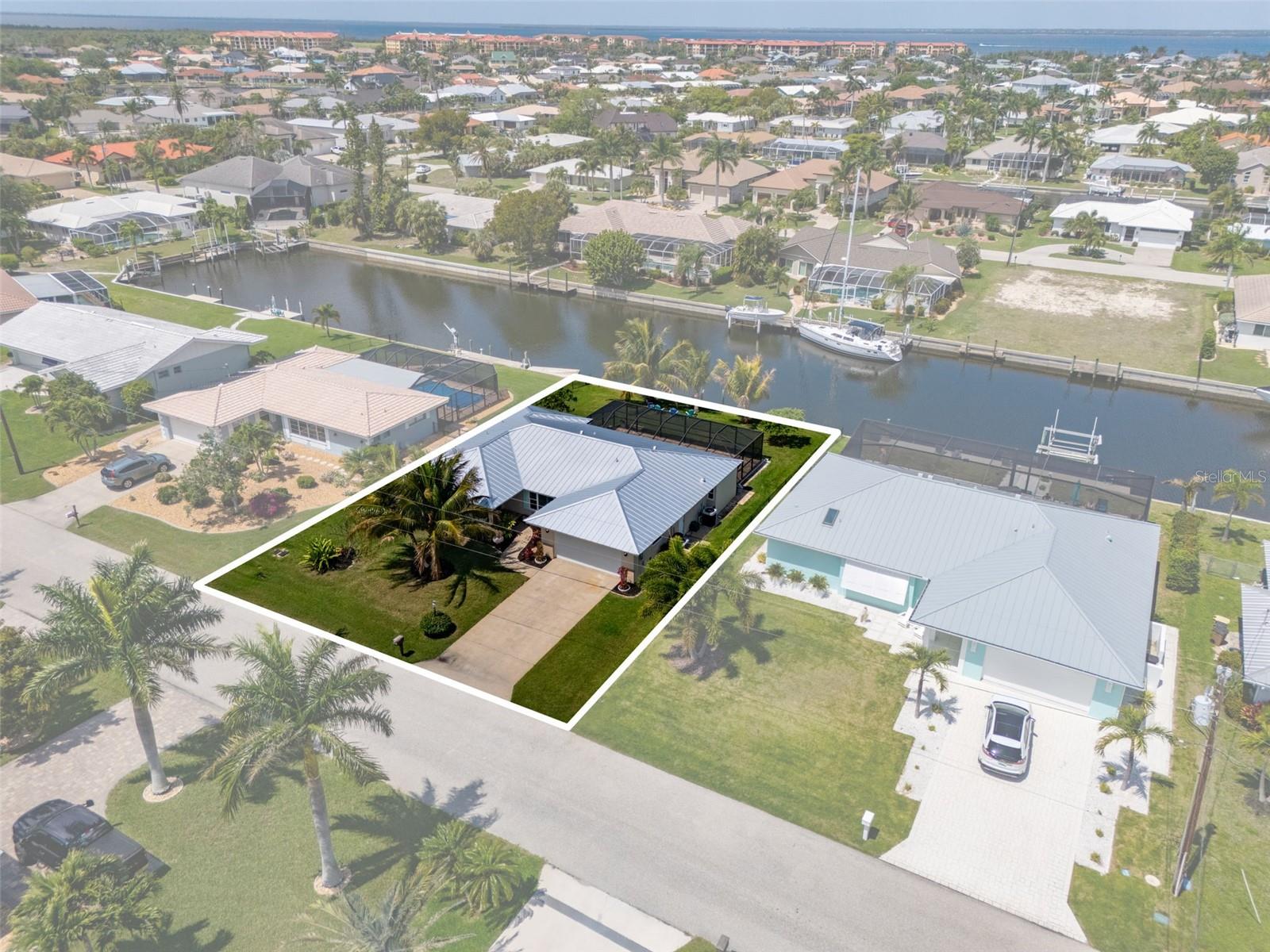 PUNTA GORDA ISLES SEC 04 - Residential