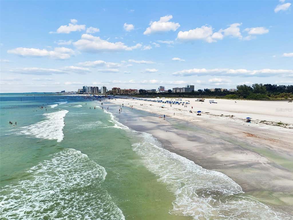 Photo of 1170 Gulf Boulevard #403, Clearwater Beach, FL 33767 (MLS # TB8532436)