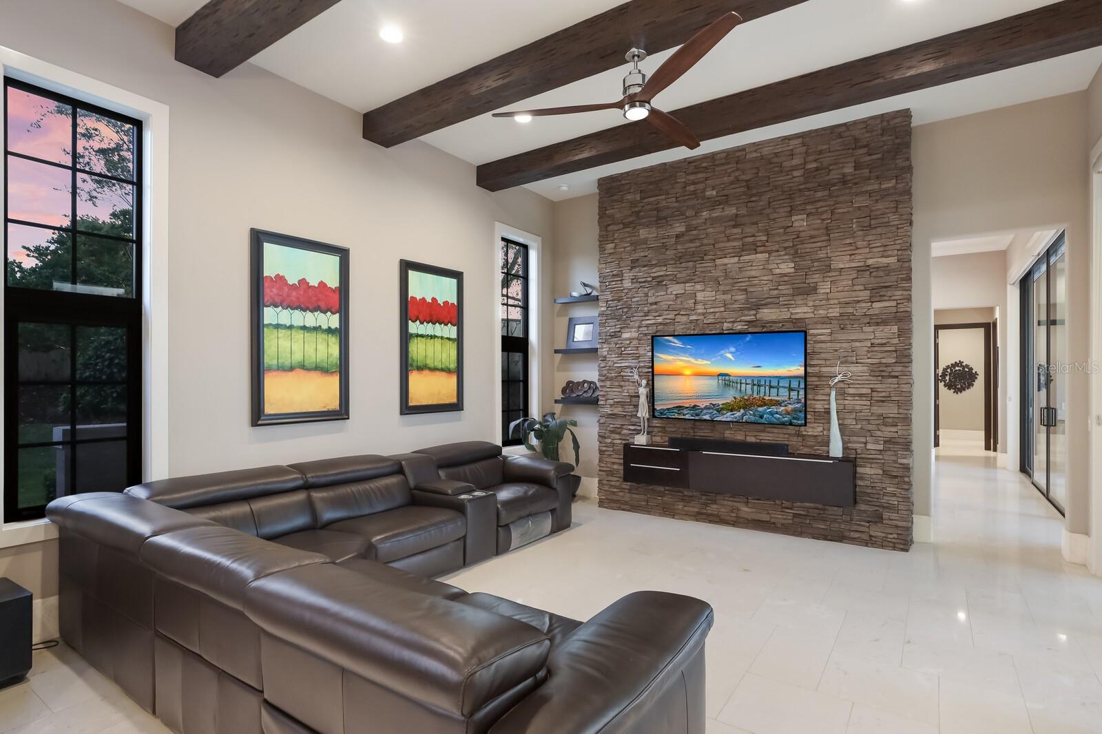 LAKE CLUB PH I - Residential