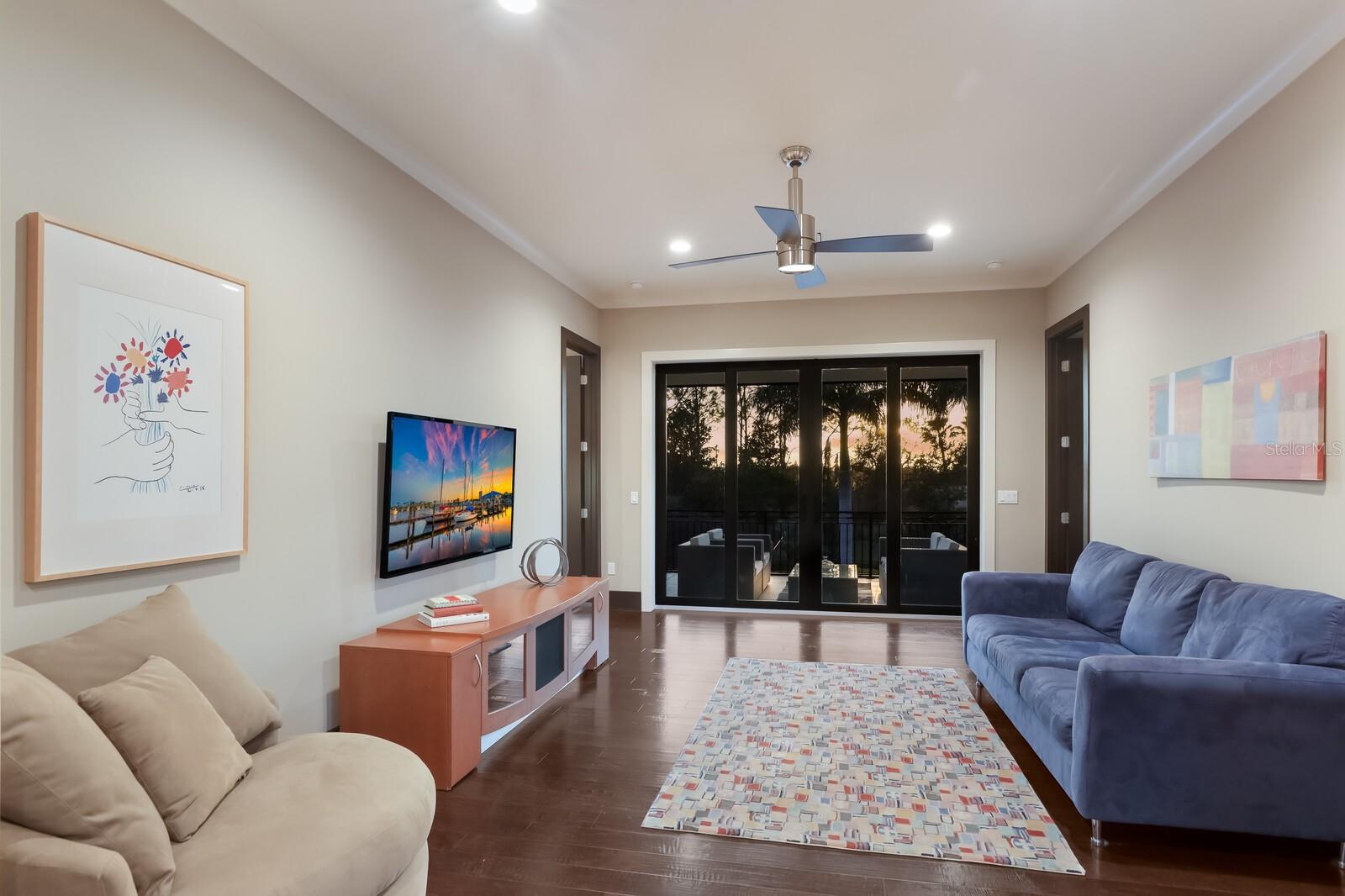 LAKE CLUB PH I - Residential