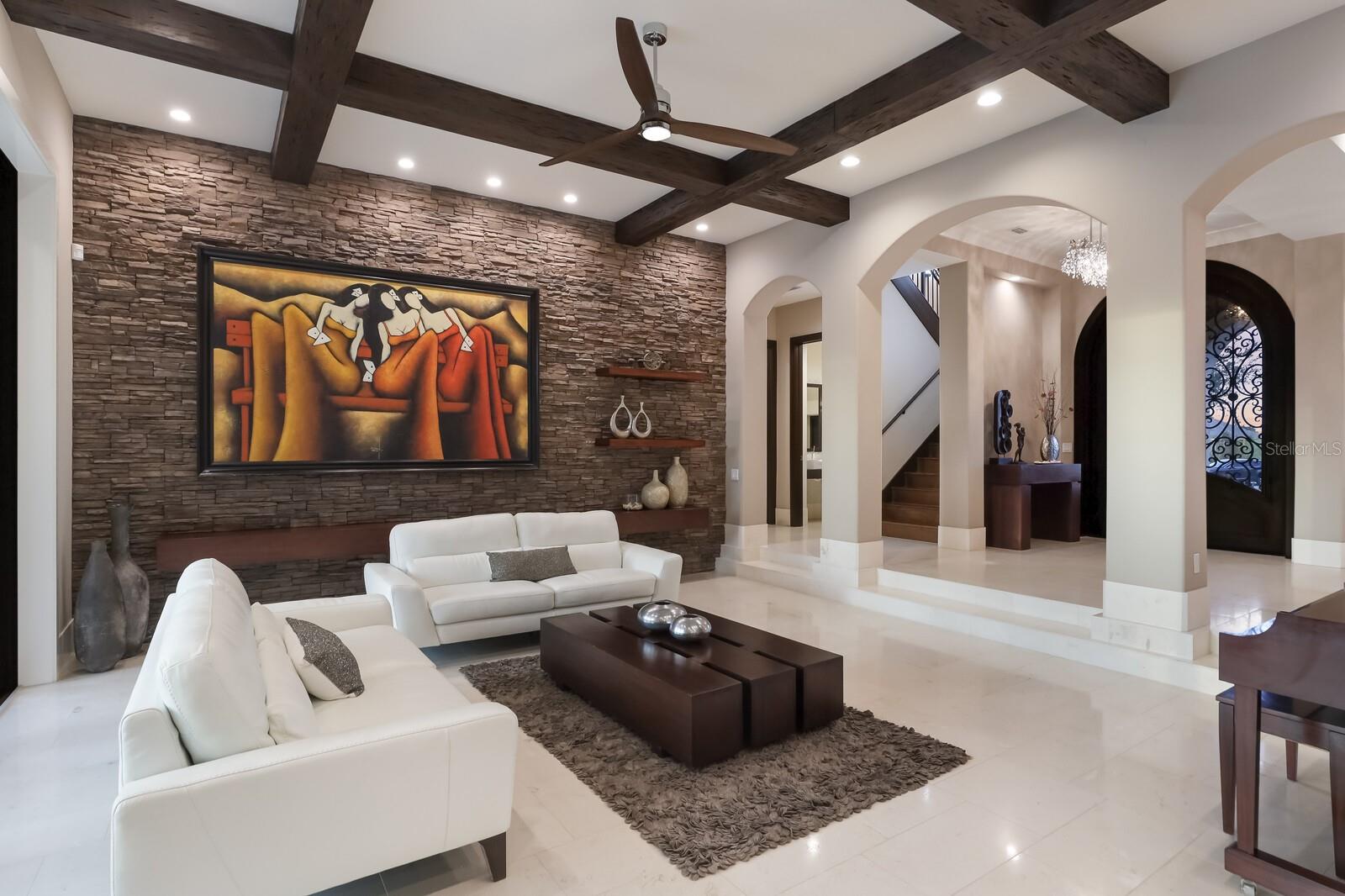 LAKE CLUB PH I - Residential