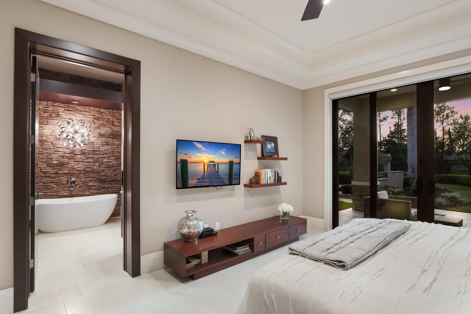 LAKE CLUB PH I - Residential