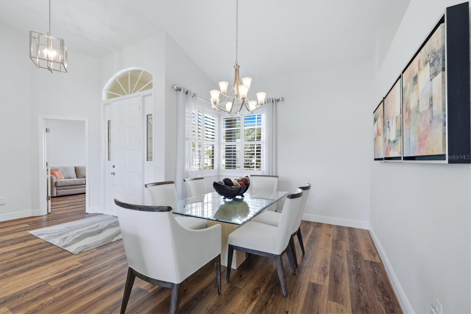 RIVERWOOD - Residential