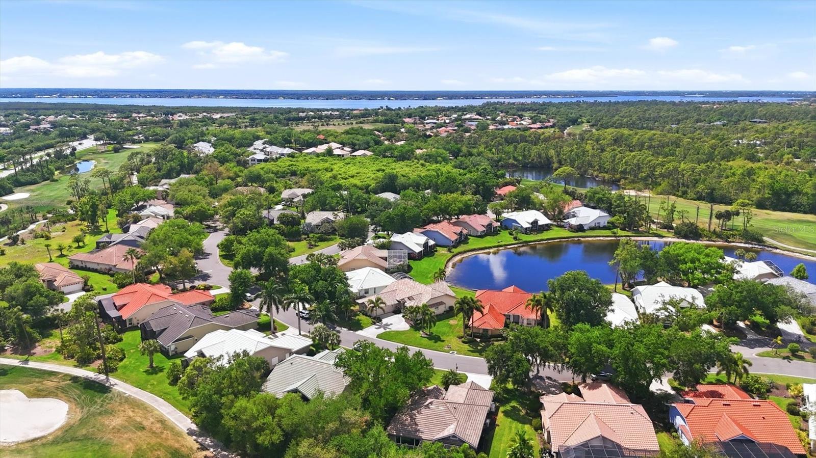 RIVERWOOD - Residential