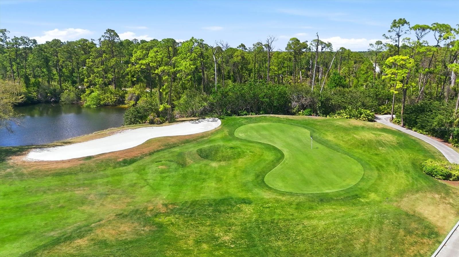 RIVERWOOD - Residential