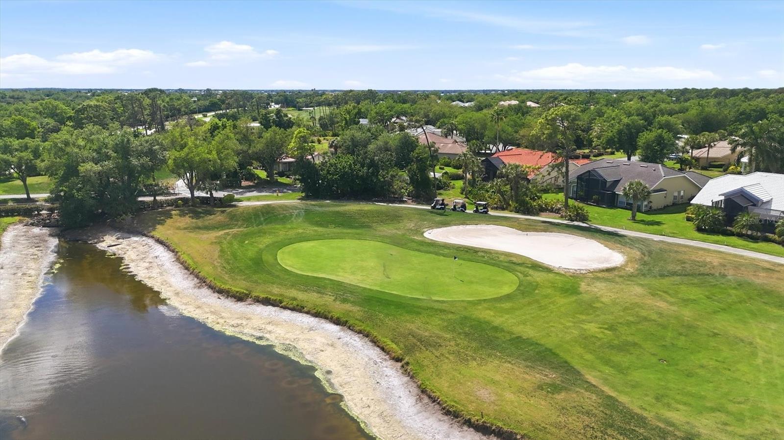 RIVERWOOD - Residential