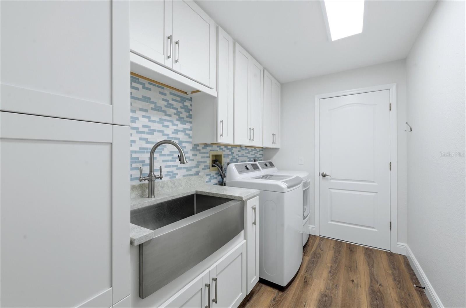 RIVERWOOD - Residential