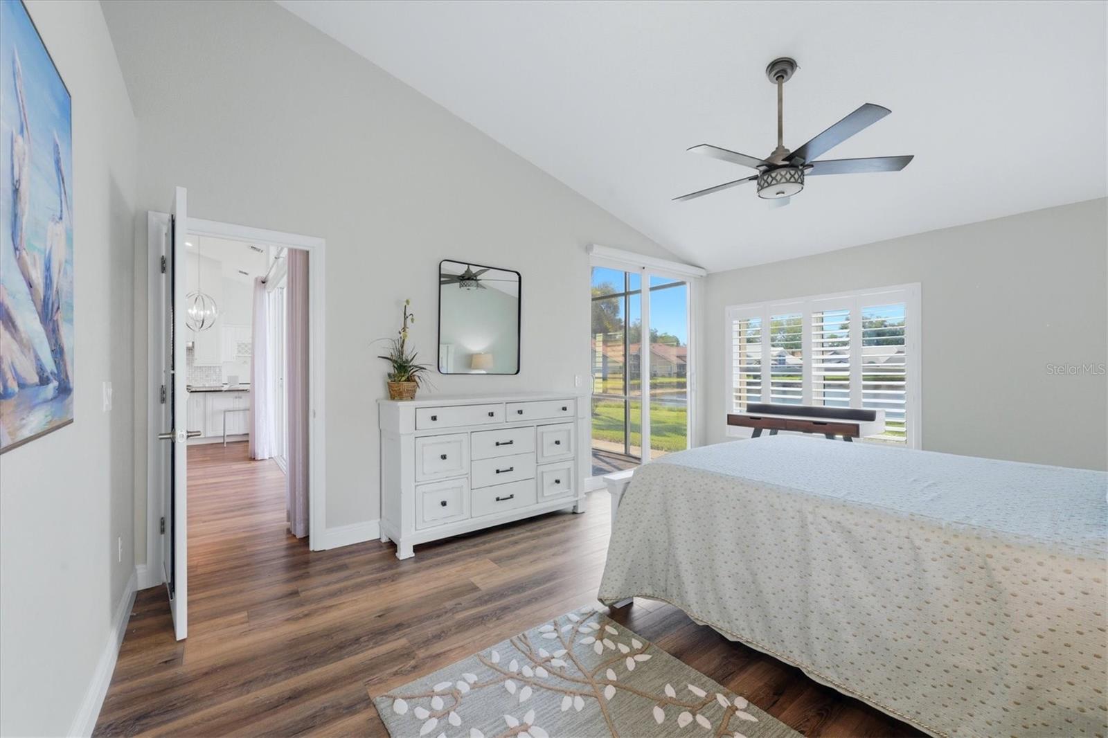 RIVERWOOD - Residential