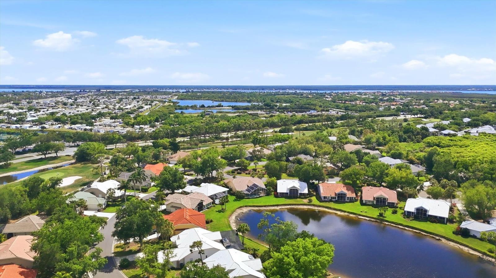 RIVERWOOD - Residential