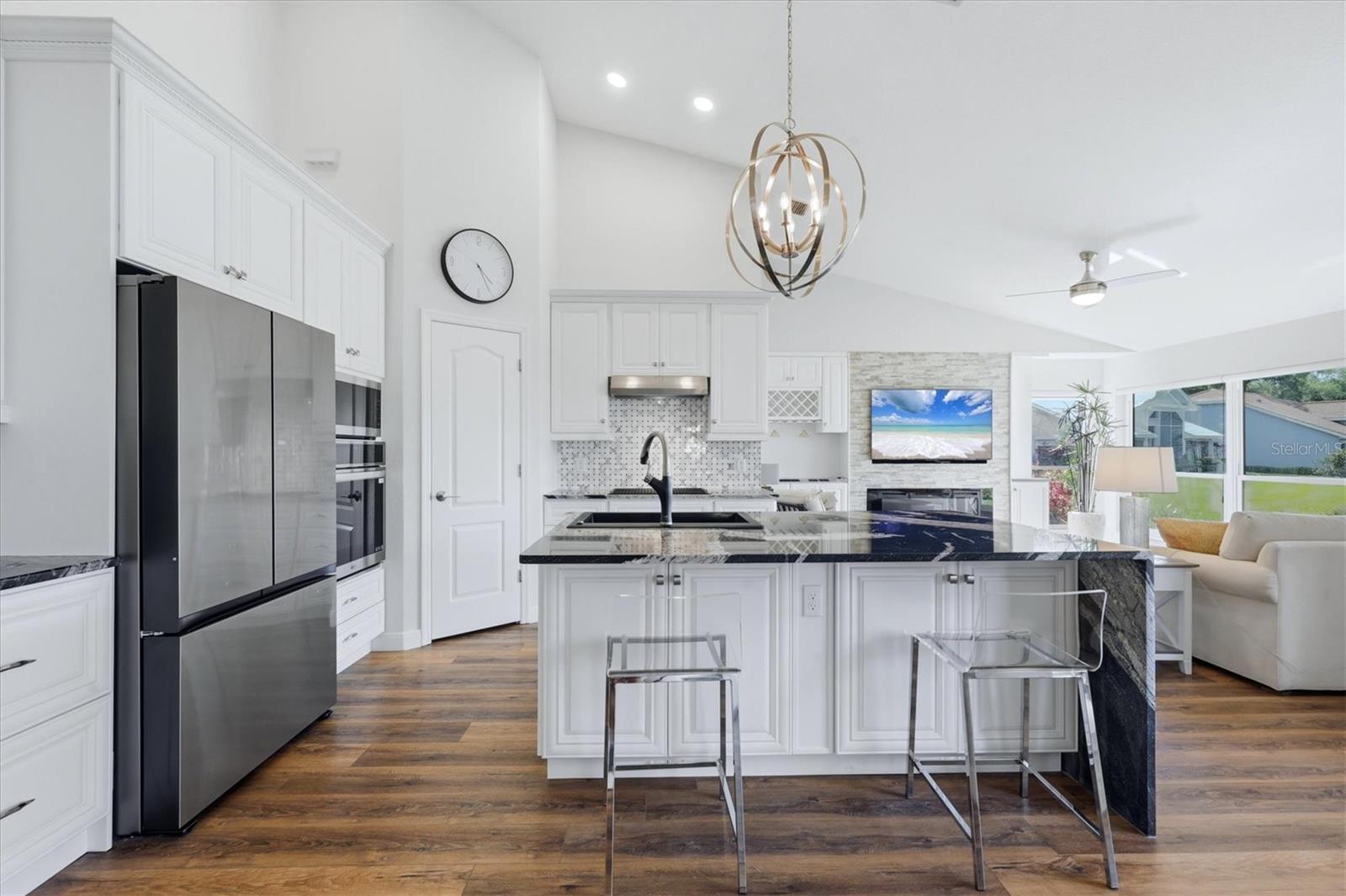 RIVERWOOD - Residential