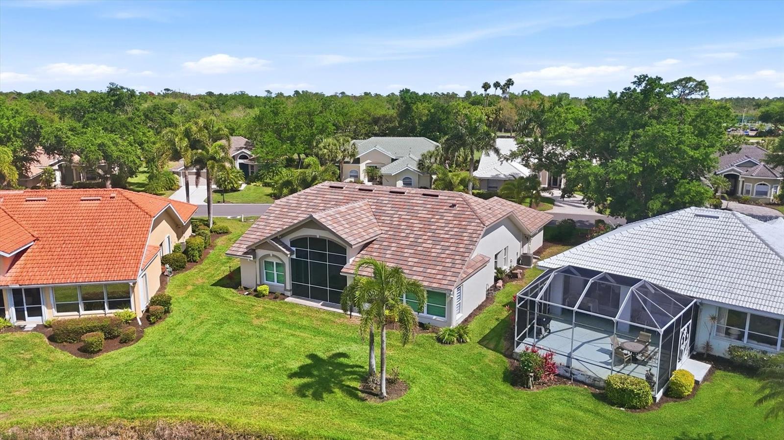 RIVERWOOD - Residential