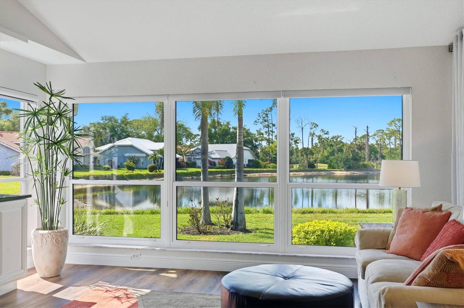 RIVERWOOD - Residential