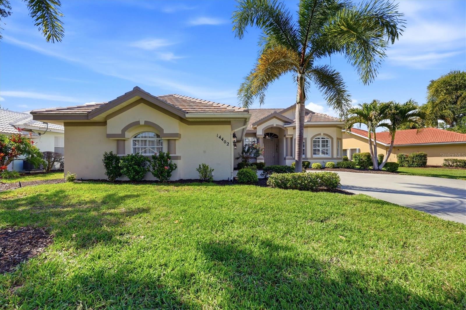 RIVERWOOD - Residential