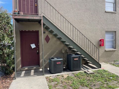 3716 W BAY AVENUE A TAMPA FL 33611