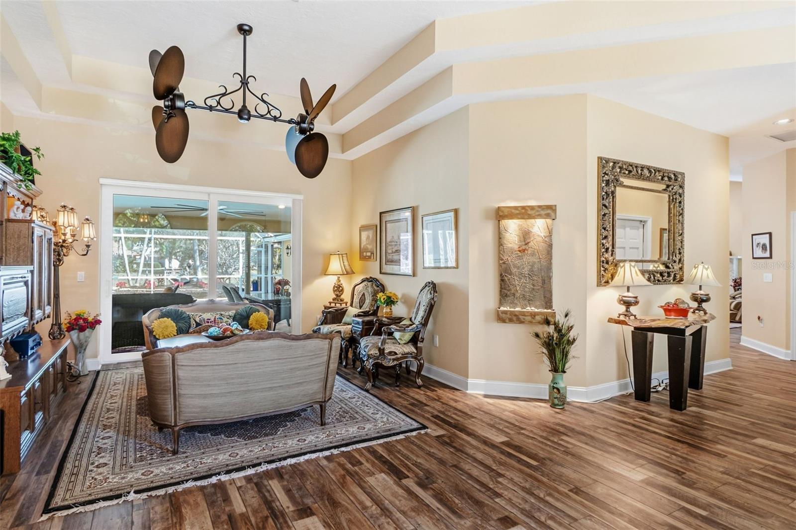 8309 SHADOW PINE WAY