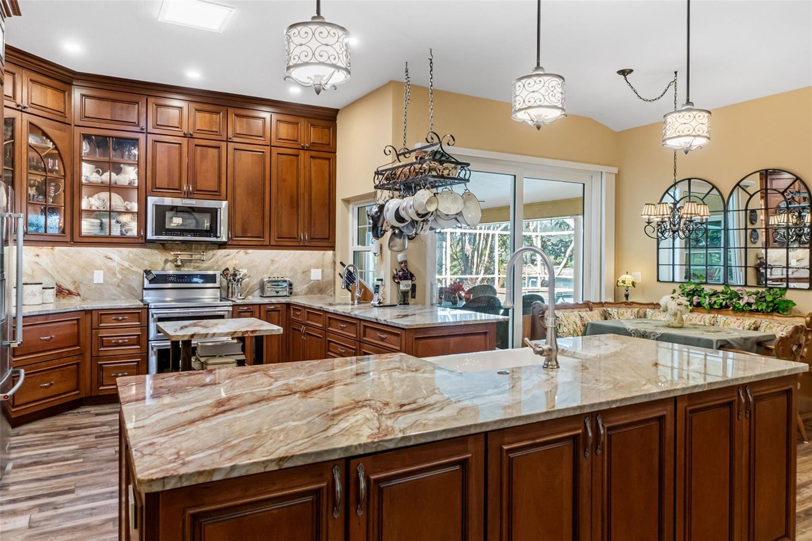 DEER CREEK - Residential