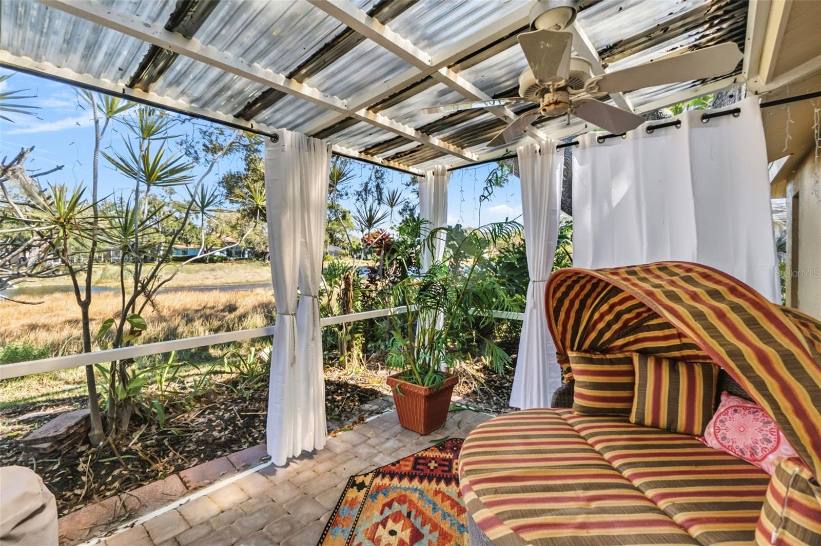 DEER CREEK - Residential