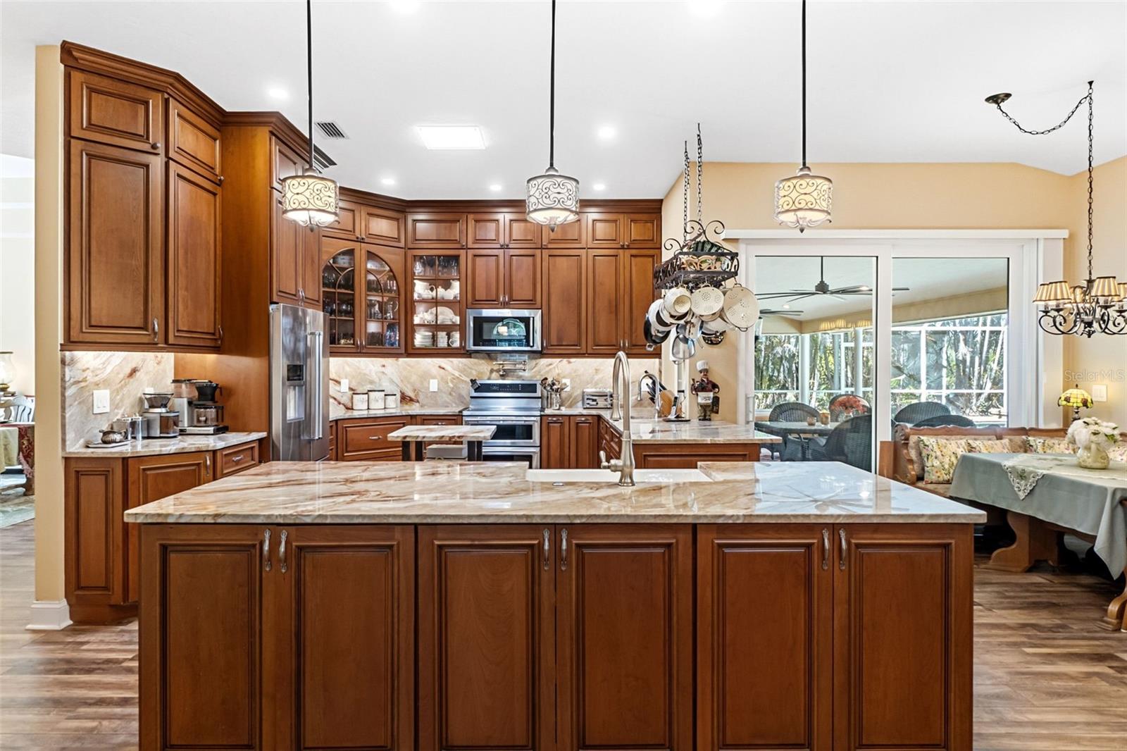 DEER CREEK - Residential