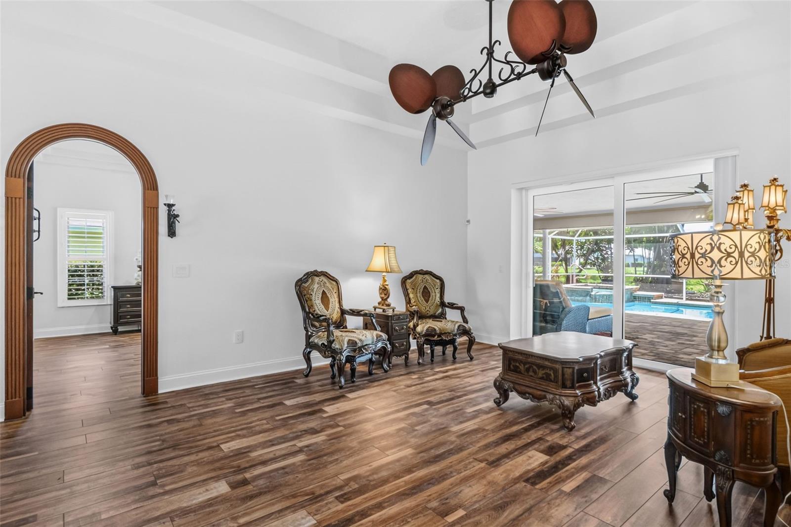 8309 SHADOW PINE WAY