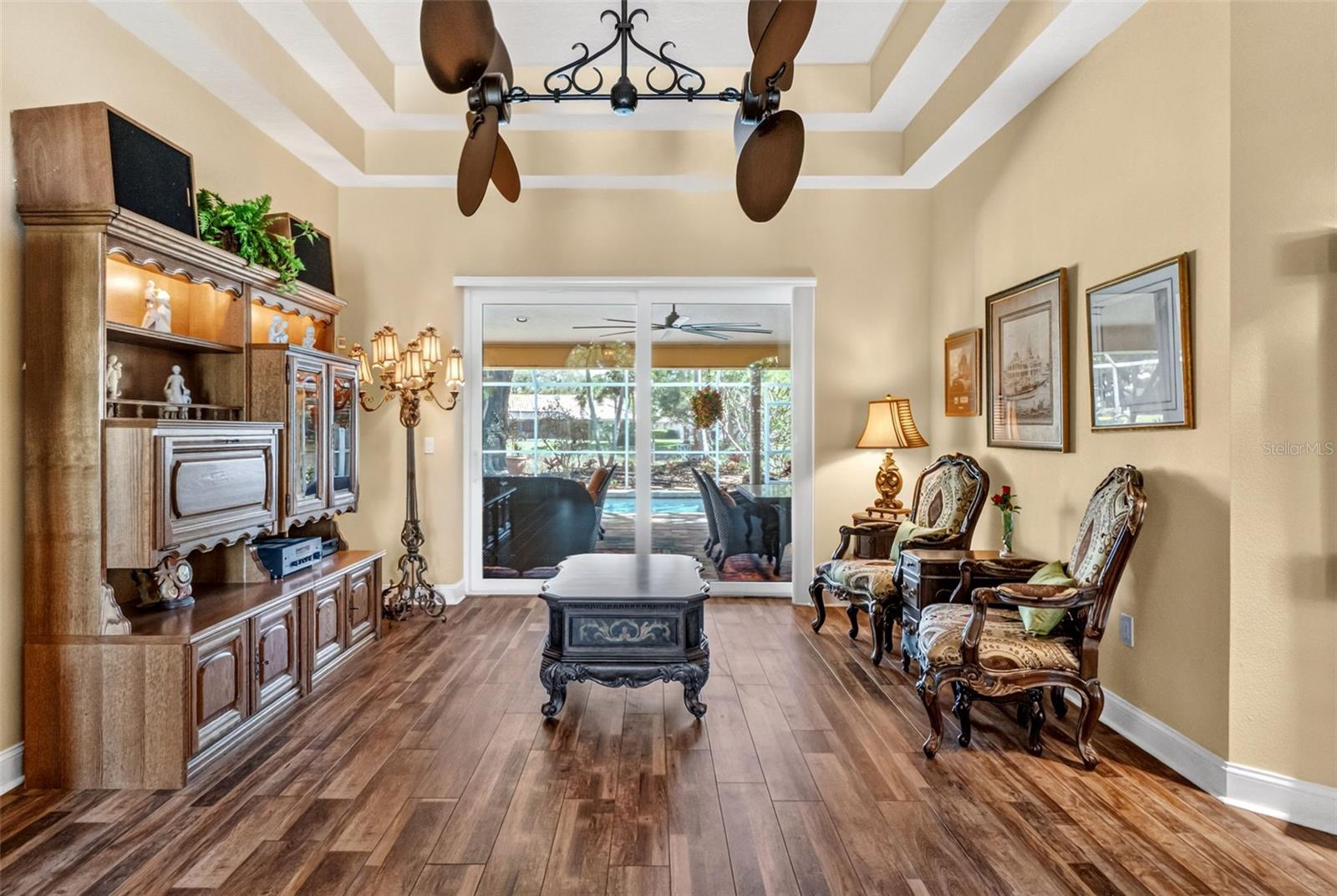 8309 SHADOW PINE WAY