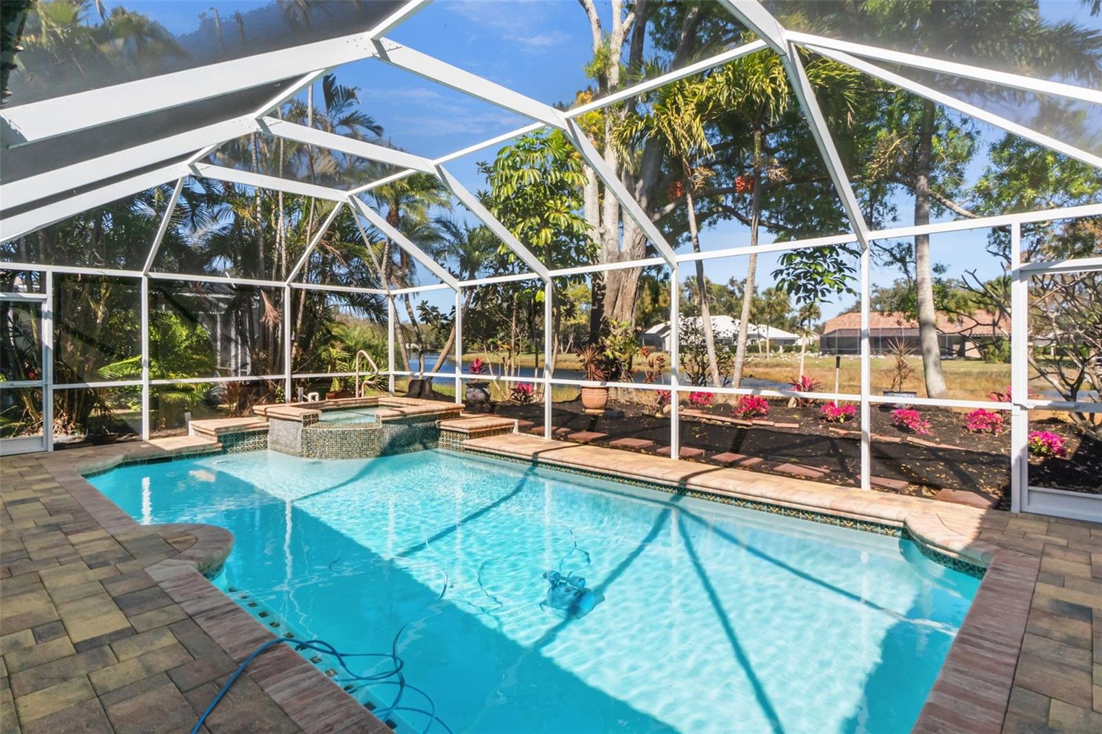 DEER CREEK - Residential