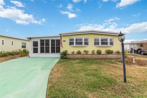 Photo of 5316 53 Avenue E #I5, Bradenton, FL 34203 (MLS # A4671381)