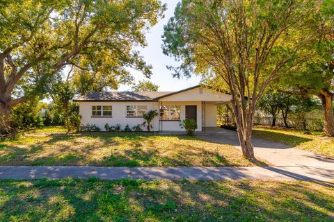 A home in TAMPA