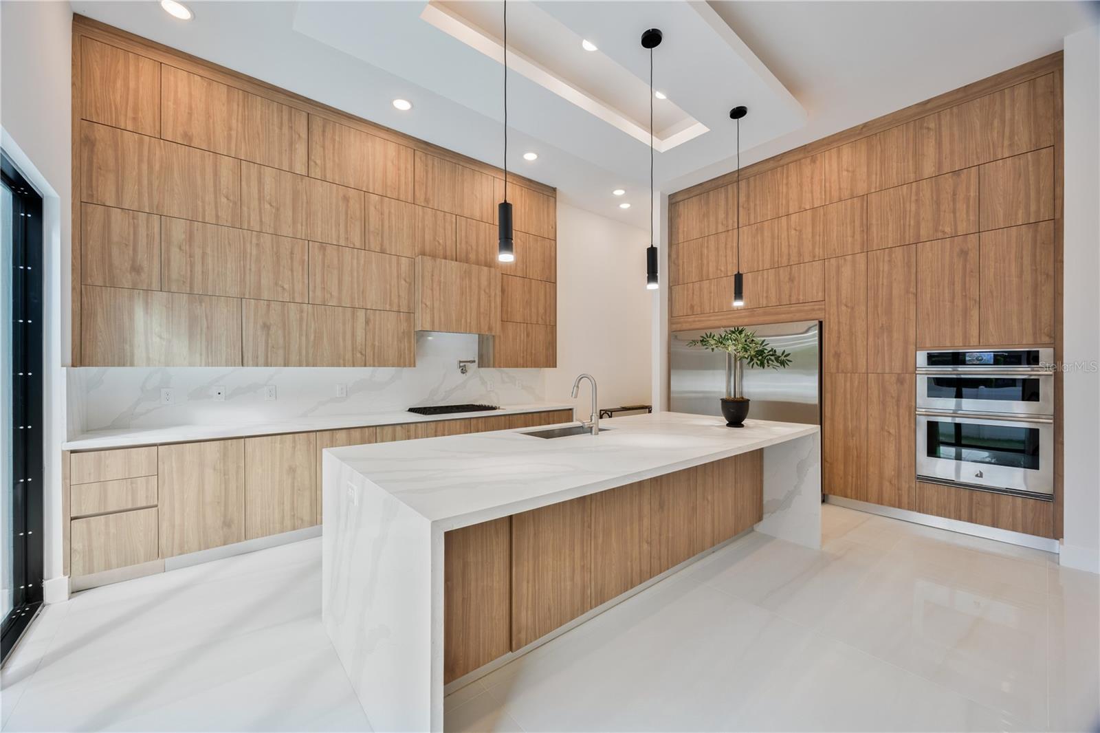 BEL MAR UNIT 3 - Residential