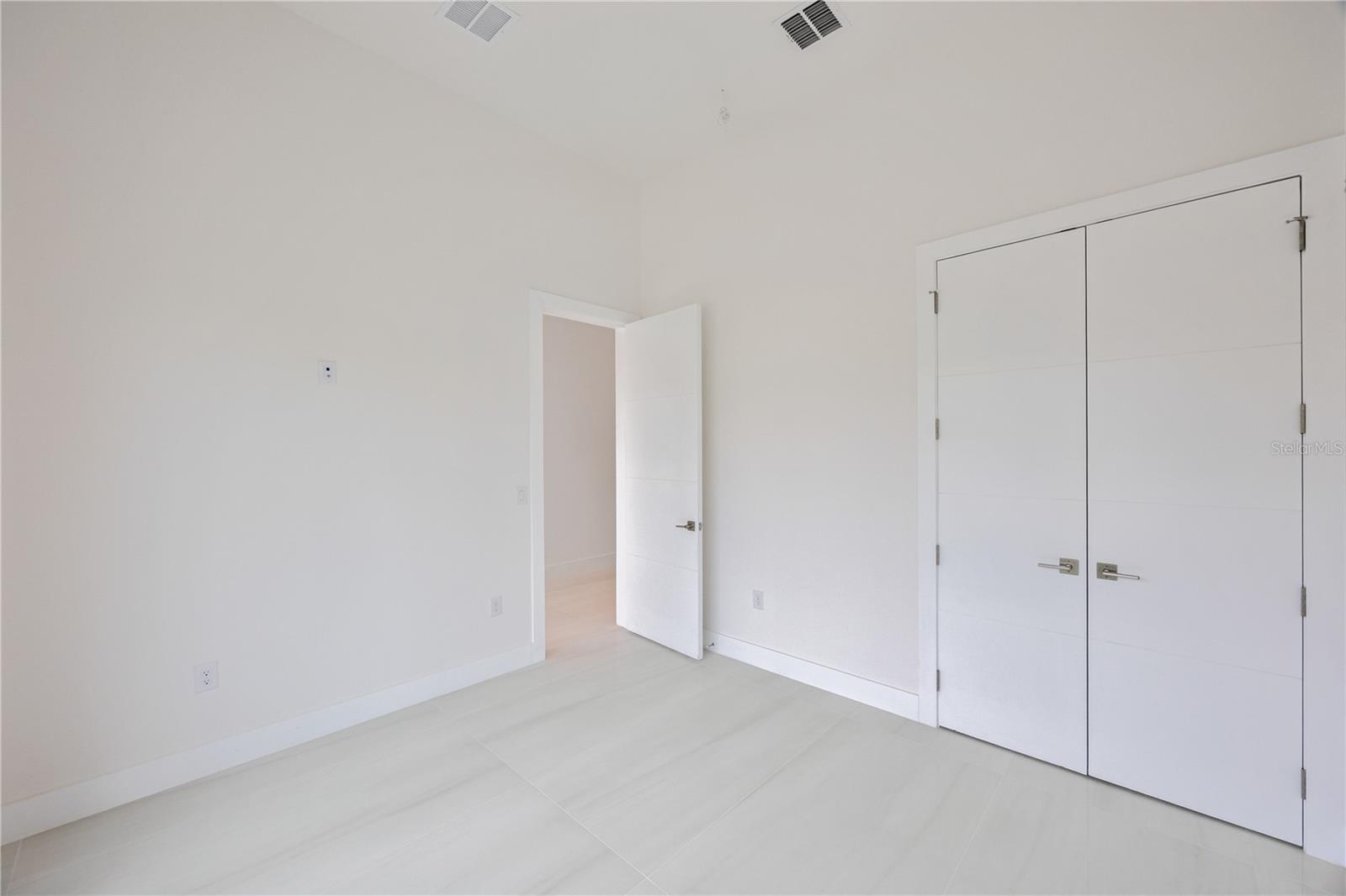 BEL MAR UNIT 3 - Residential