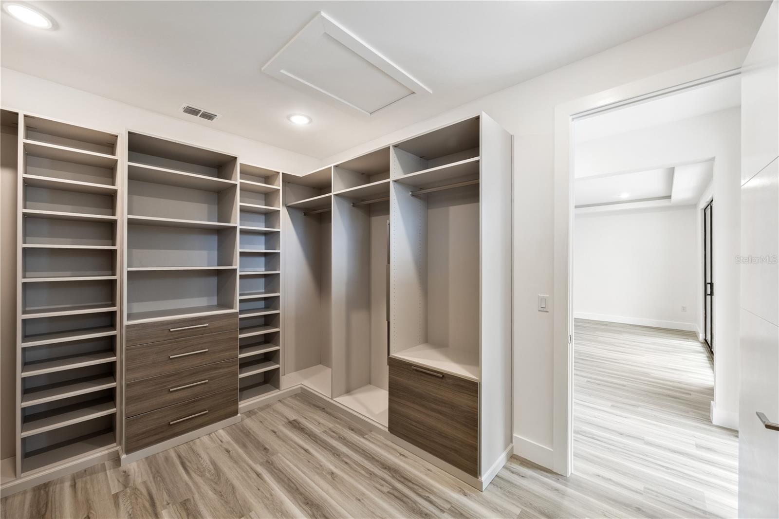 BEL MAR UNIT 3 - Residential