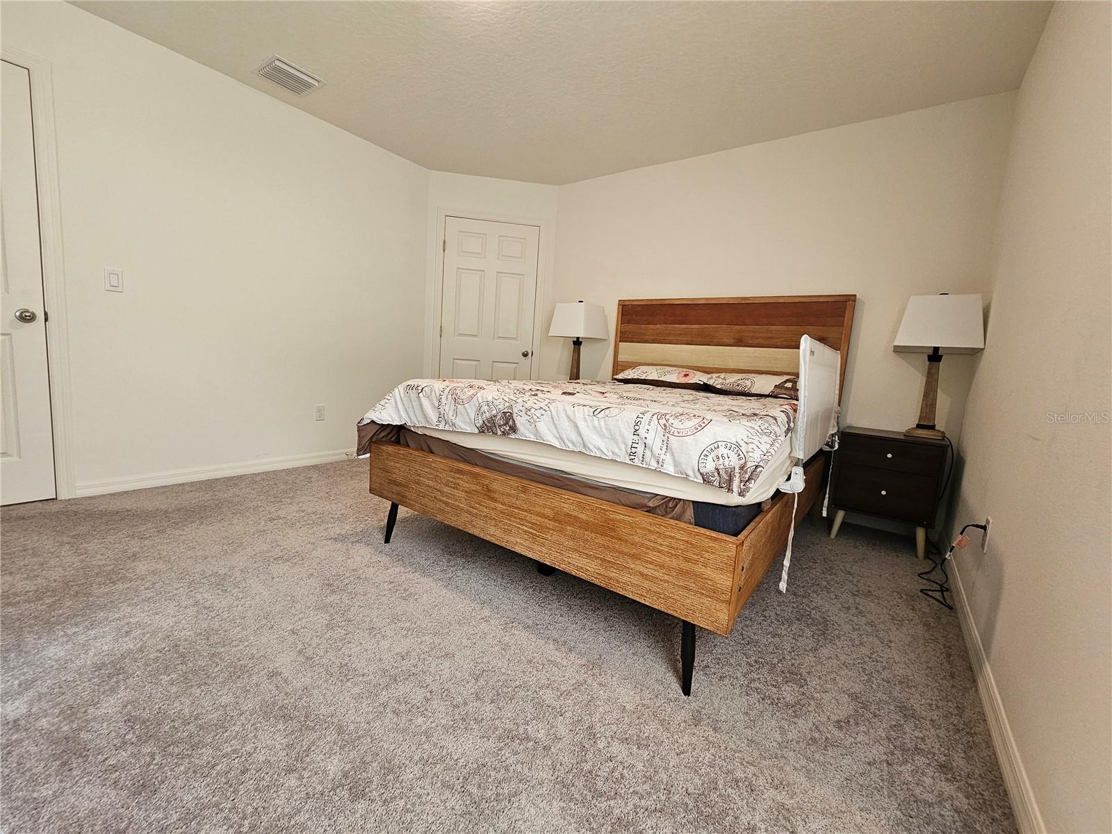 PALM COAST SEC 30 - Residential Lease