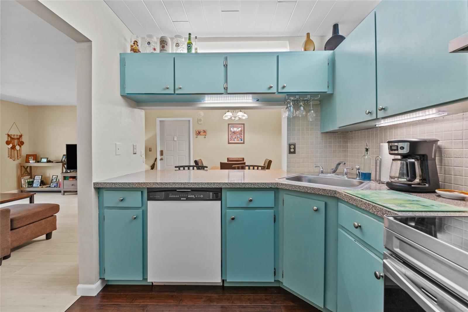 PINE RIDGE AT LAKE TARPON VILLAGE - Residential