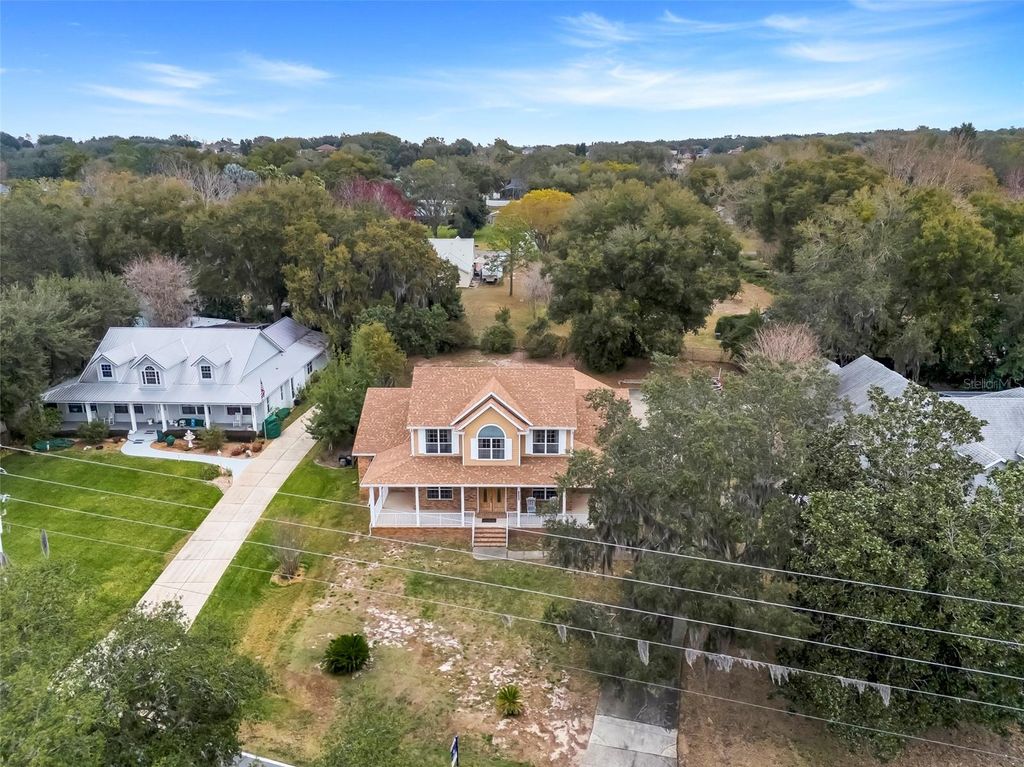 Photo of 10336 Lake Louisa Road, Clermont, FL 34711 (MLS # G5105515)