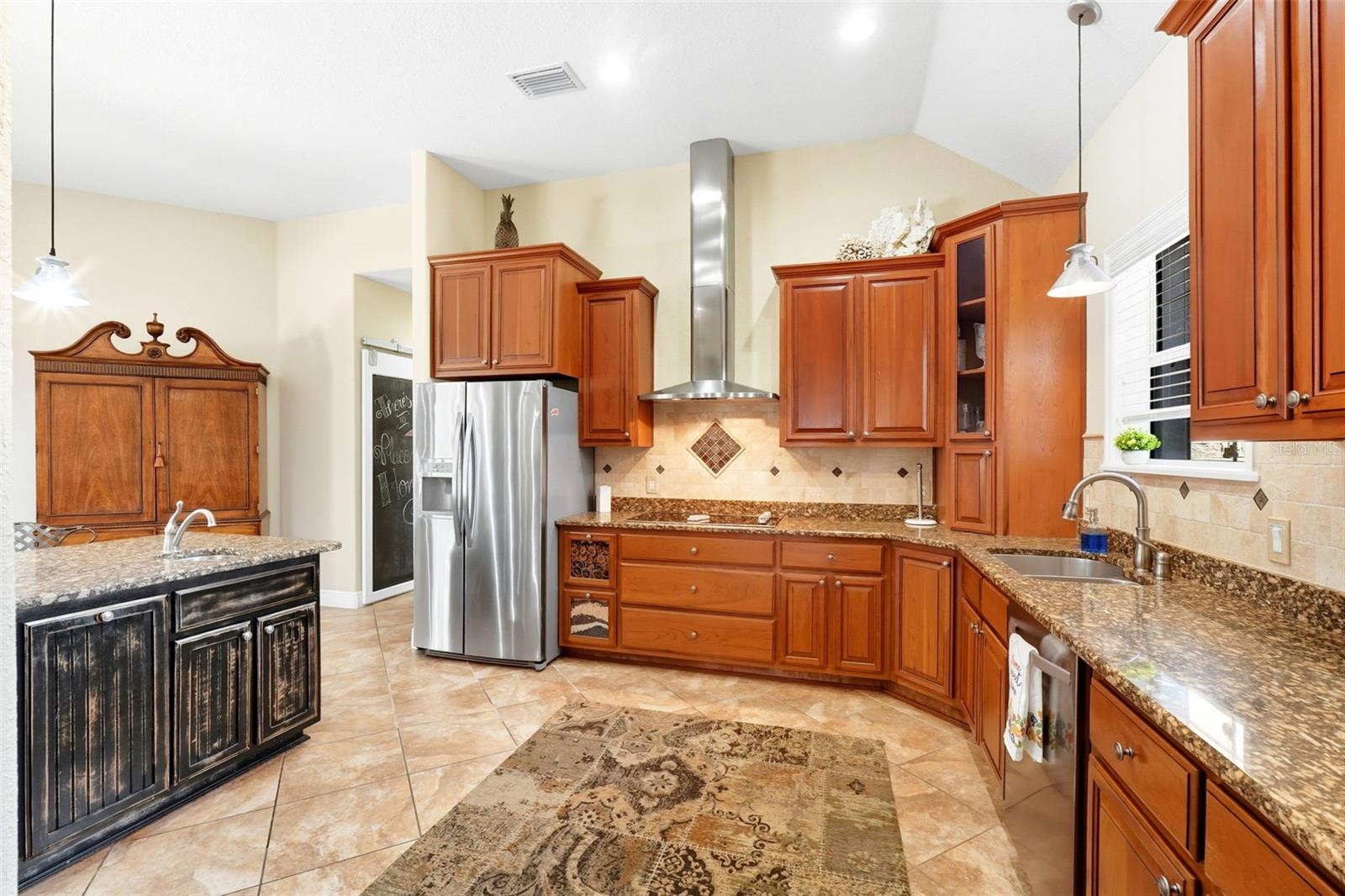 OAKRIDGE - Residential