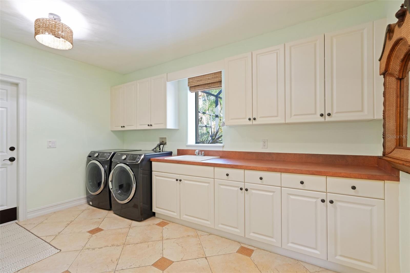 CELEBRATION EAST VILLAGE UN 03 - Residential