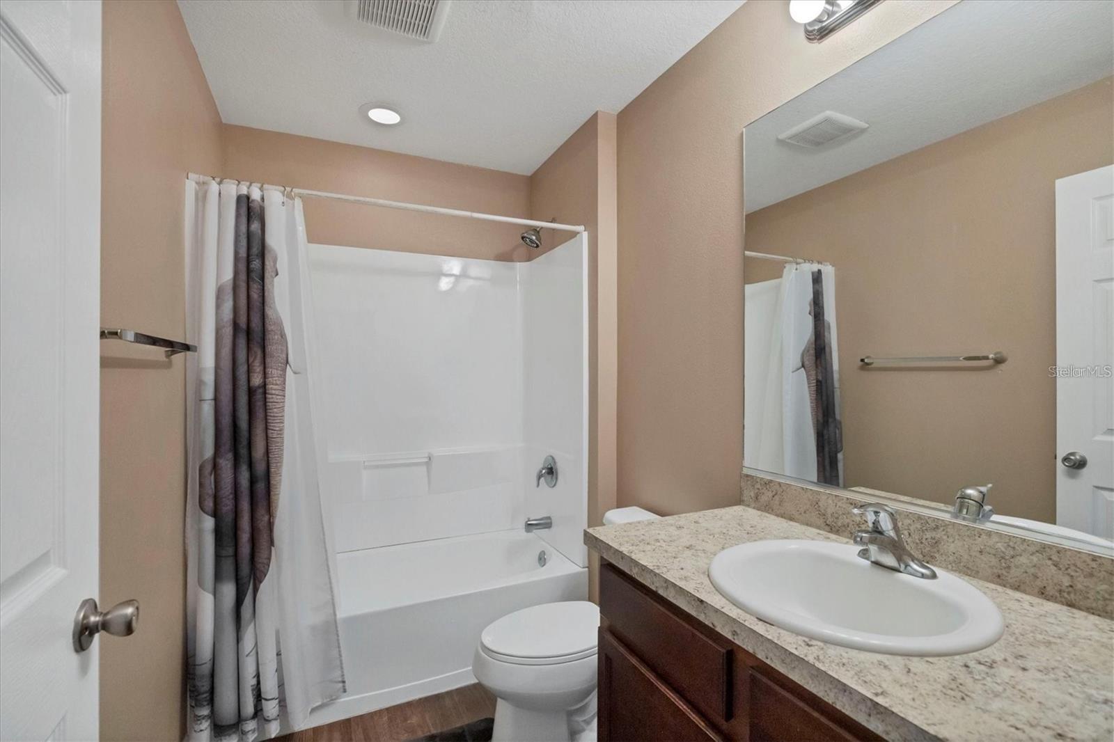 CORTEZ LANDINGS - Residential