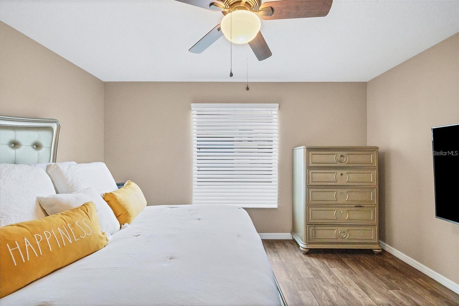 CORTEZ LANDINGS - Residential